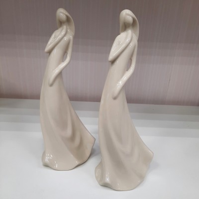 Статуэтка девушка волна